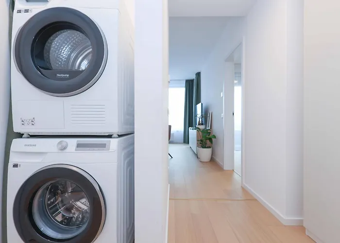 Skypark Tower 4, Free Parking And Beautiful Views * Bratislava